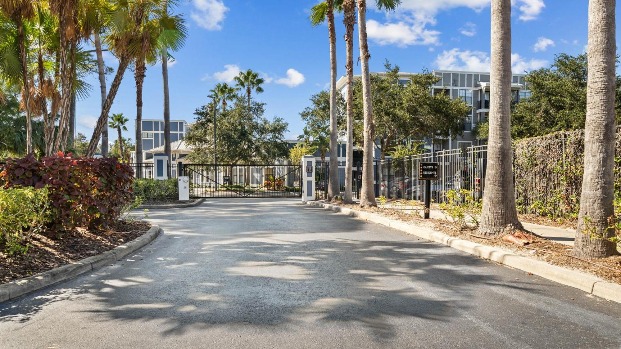 Апартаменты Cozy 2Br2Ba Gem-Near Airport Тампа Экстерьер фото